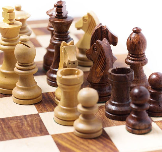 chessbox 12 x 12 Inch magnetic travel wooden chess set with 2 extra queens 30 cm Chess Board (Brown)